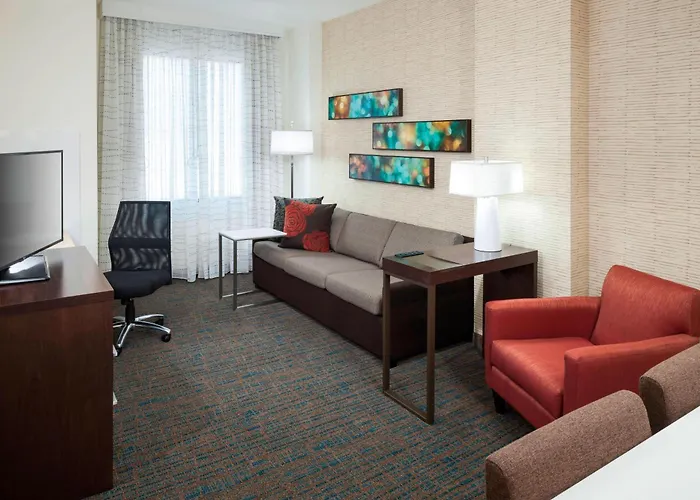 By Marriott Clearwater 3*
