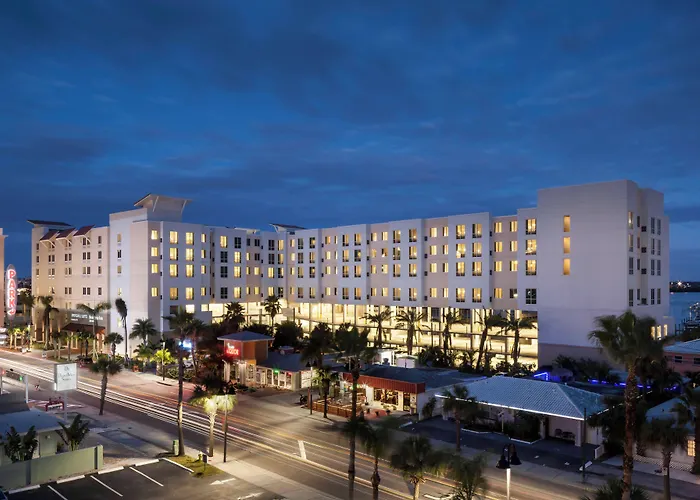 By Marriott Clearwater Hotel Clearwater Beach