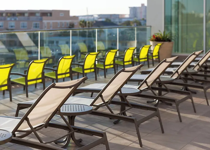 By Marriott Clearwater 3*