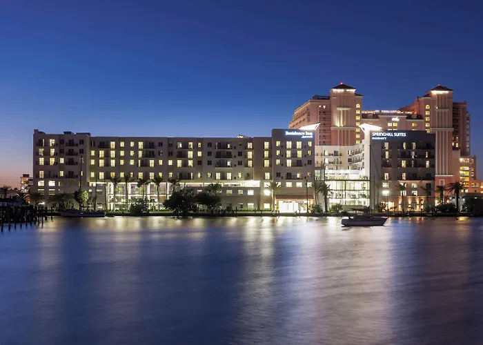 By Marriott Clearwater Hotel 3*