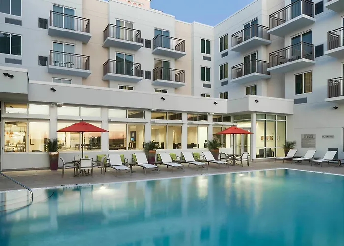 By Marriott Clearwater 3* Clearwater Beach