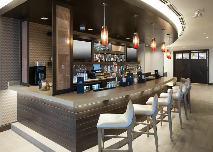 Hotel By Marriott Clearwater
